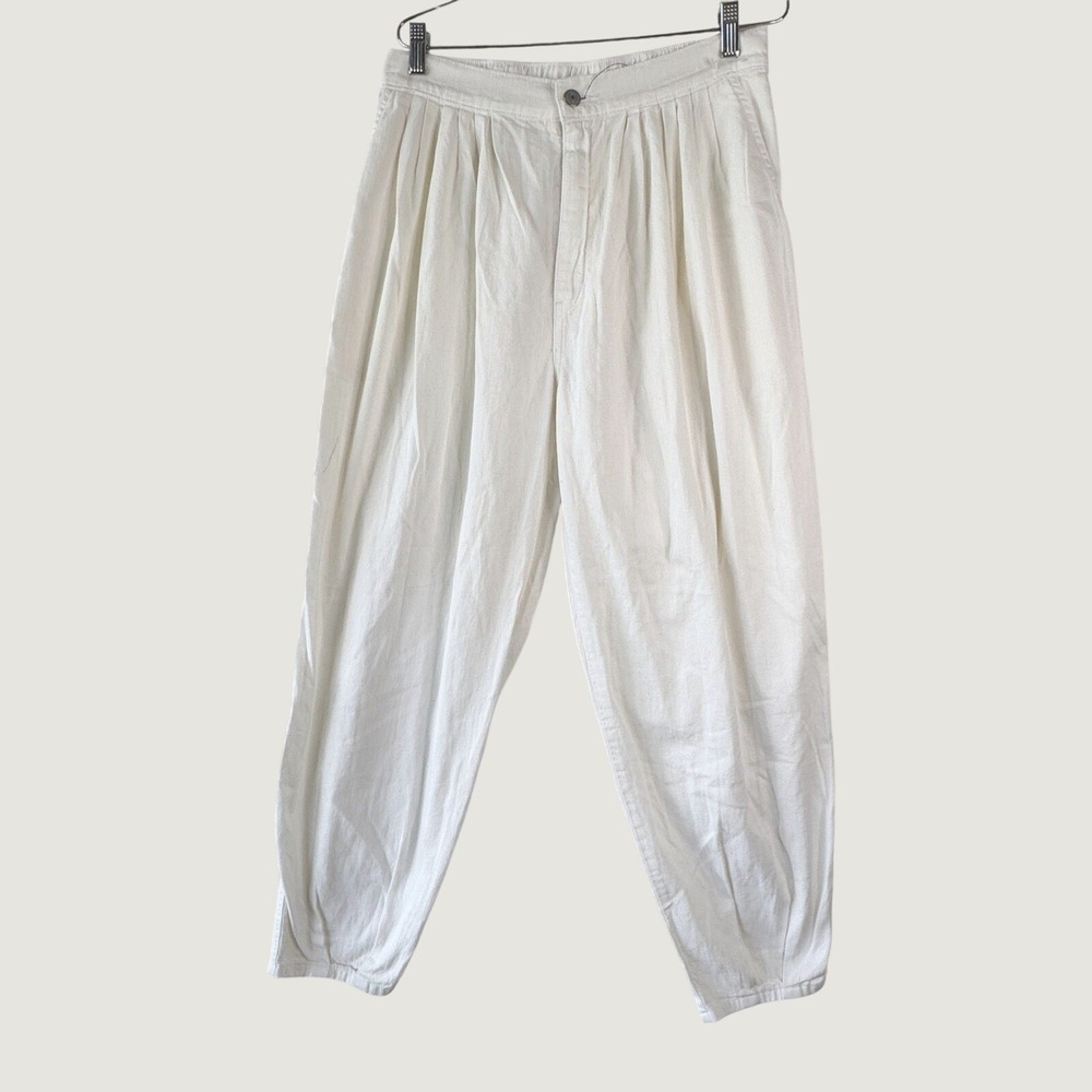 Levis Pleated Tapered Ballon Pants 28 White High Rise Minimalist Coastal Boho